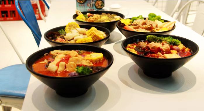 麻辣烫加盟店开店流程有哪些？