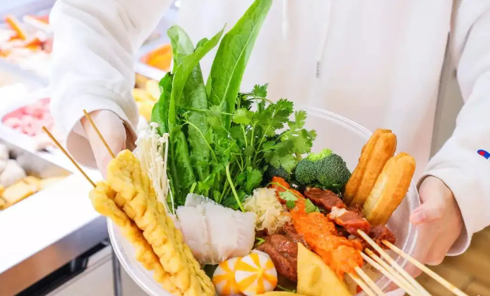 加盟张亮麻辣烫店实现财富自由